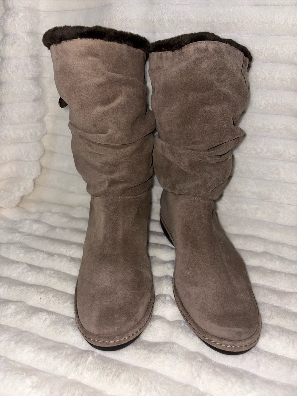 Stuart Weitzman Taupe Slouch Suede Winter Boots 7M